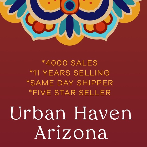 Rhinestone Silvertone Special Occasion Necklace NWT - Picture 4 of 4